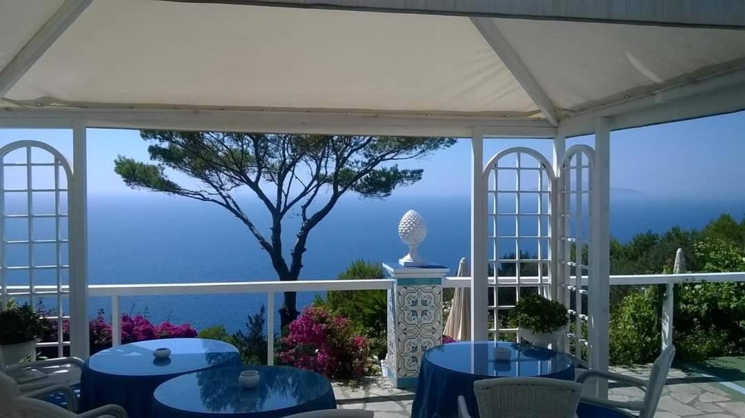 Bb La Guardiia Bed & Breakfast Anacapri  Ngoại thất bức ảnh